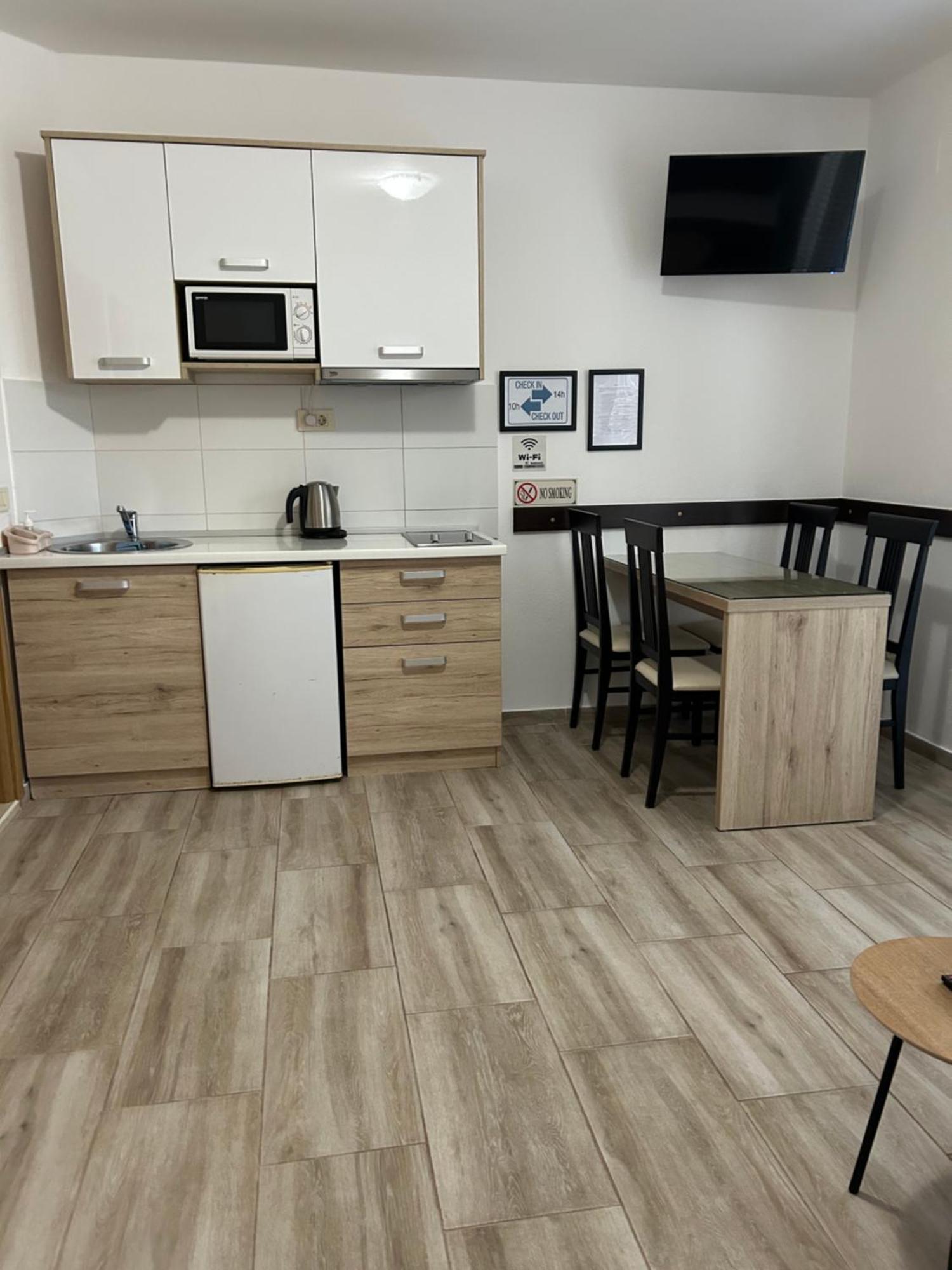 Apartman B&t Budva